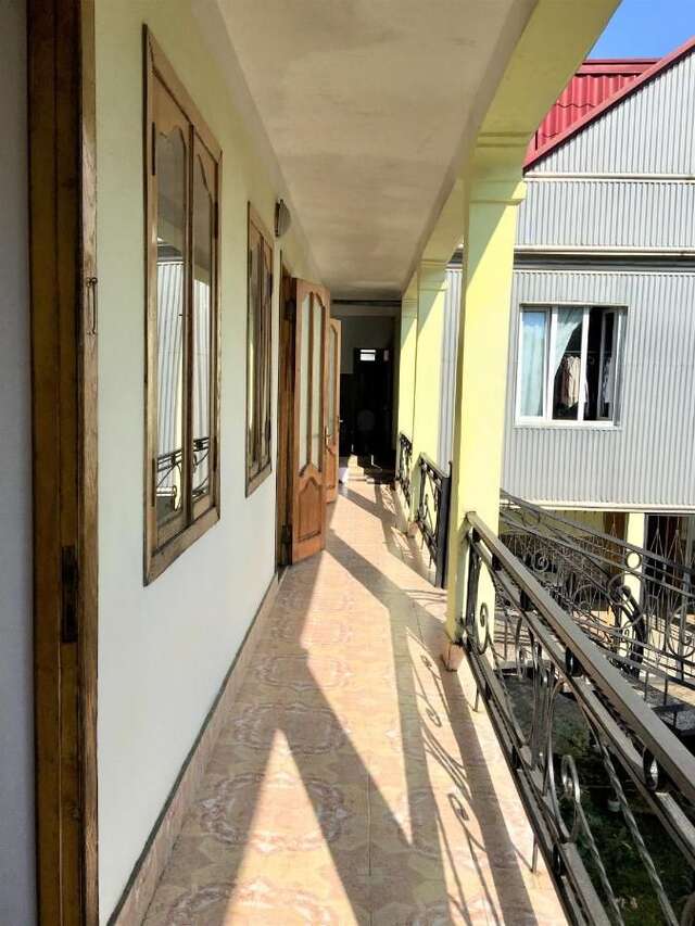 Гостевой дом Yellow House Кобулети-30