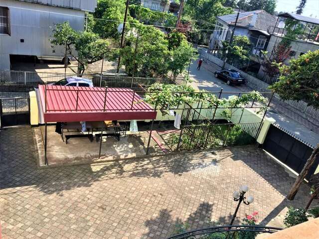 Гостевой дом Yellow House Кобулети-34