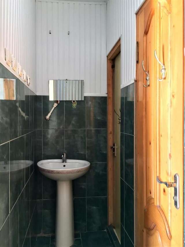 Гостевой дом Yellow House Кобулети-45